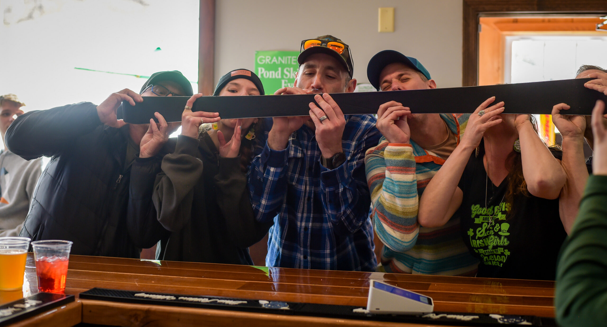 Après at The Roxbury restaurant and bar